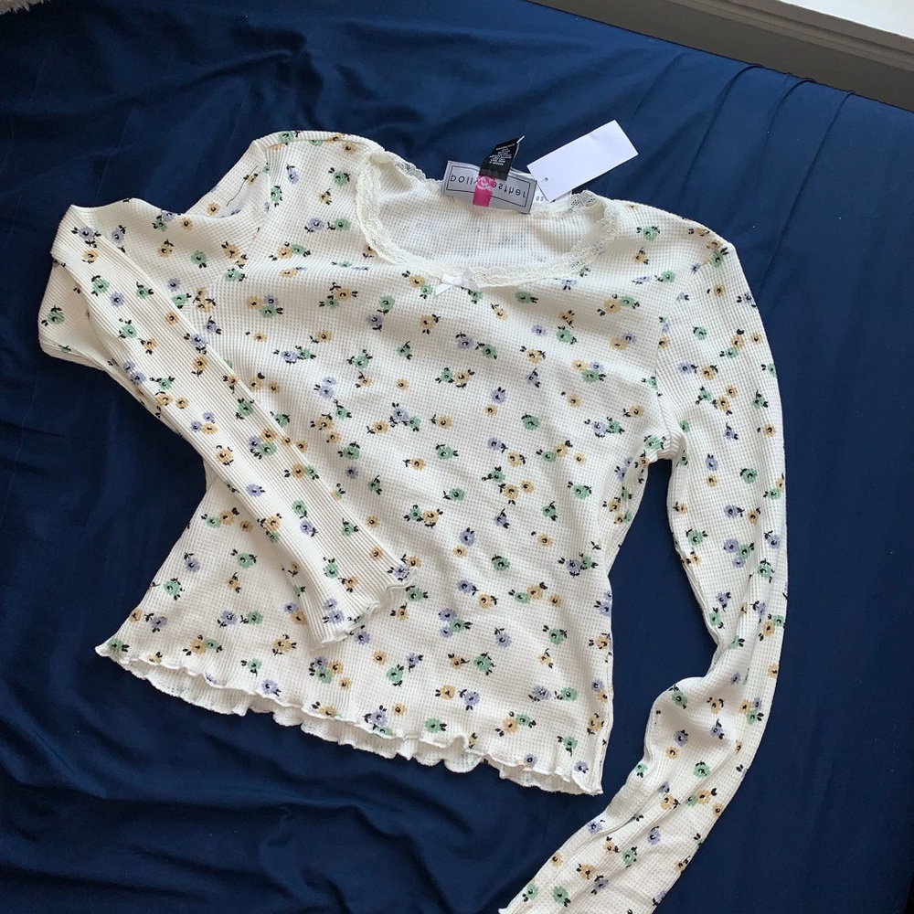 Floral top with lace trim